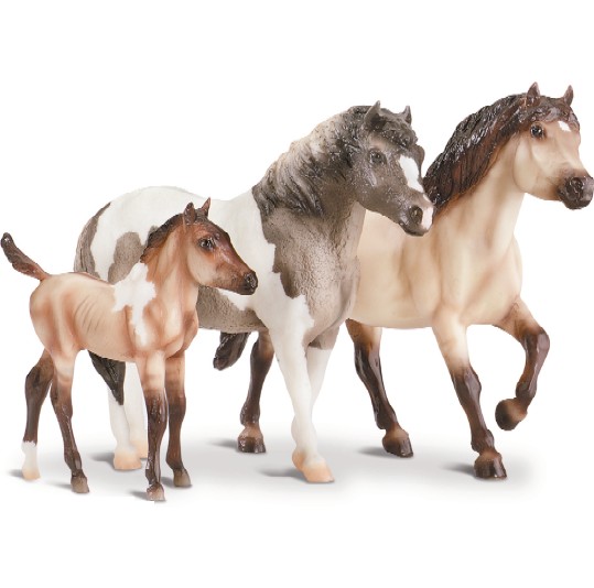 breyer horse family