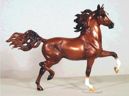 http://www.modelhorsesktm.com/products/702901.jpg